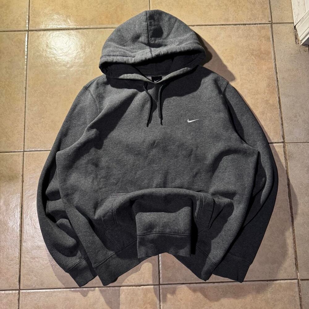 Y2k nike gray hoodie size XL in Mens